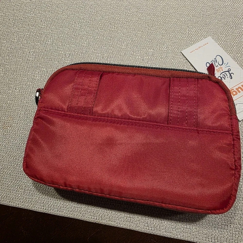NWT- LUG- COUPE SE- Poppy Red
